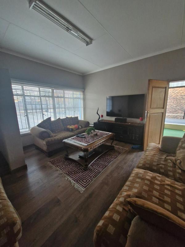 2 Bedroom Property for Sale in Vryburg North West